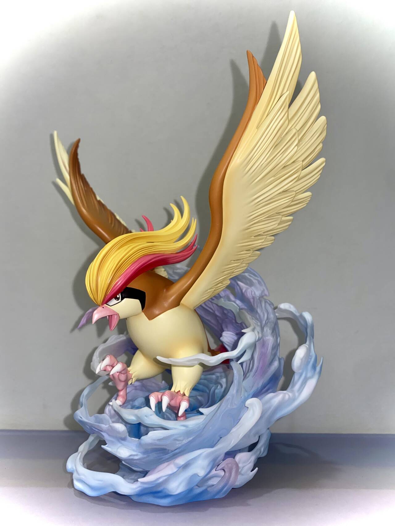 [IN STOCK] 1/20 Scale World Figure [PALLET TOWN] - Pidgey & Pidgeotto & Pidgeot