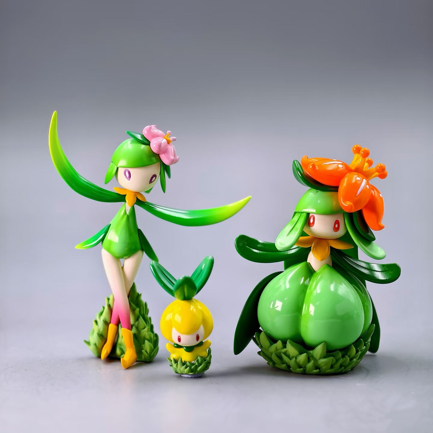 [IN STOCK] 1/20 Scale World Figure [SXG] - Petilil & Lilligant & Hisuian Lilligant