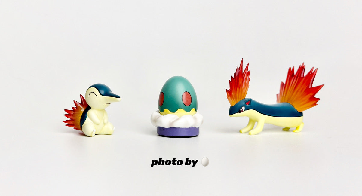 [IN STOCK] 1/20 Scale World Figure [T1] - Cyndaquil & Quilava & Typhlosion & Hisuian Typhlosion