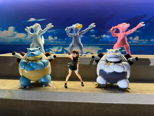 [PREORDER] 1/20 Scale World Figure [TEAM ROCKET] - Blue & Blastoise