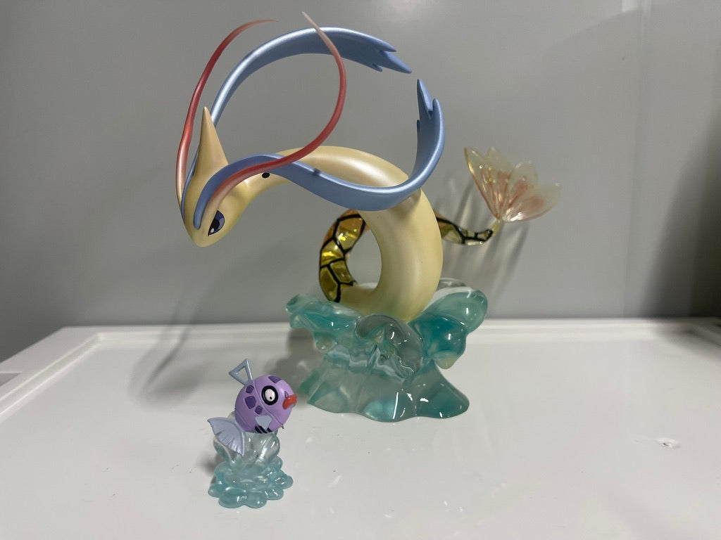 [IN STOCK] 1/20 Scale World Figure [DCG] - Feebas & Milotic