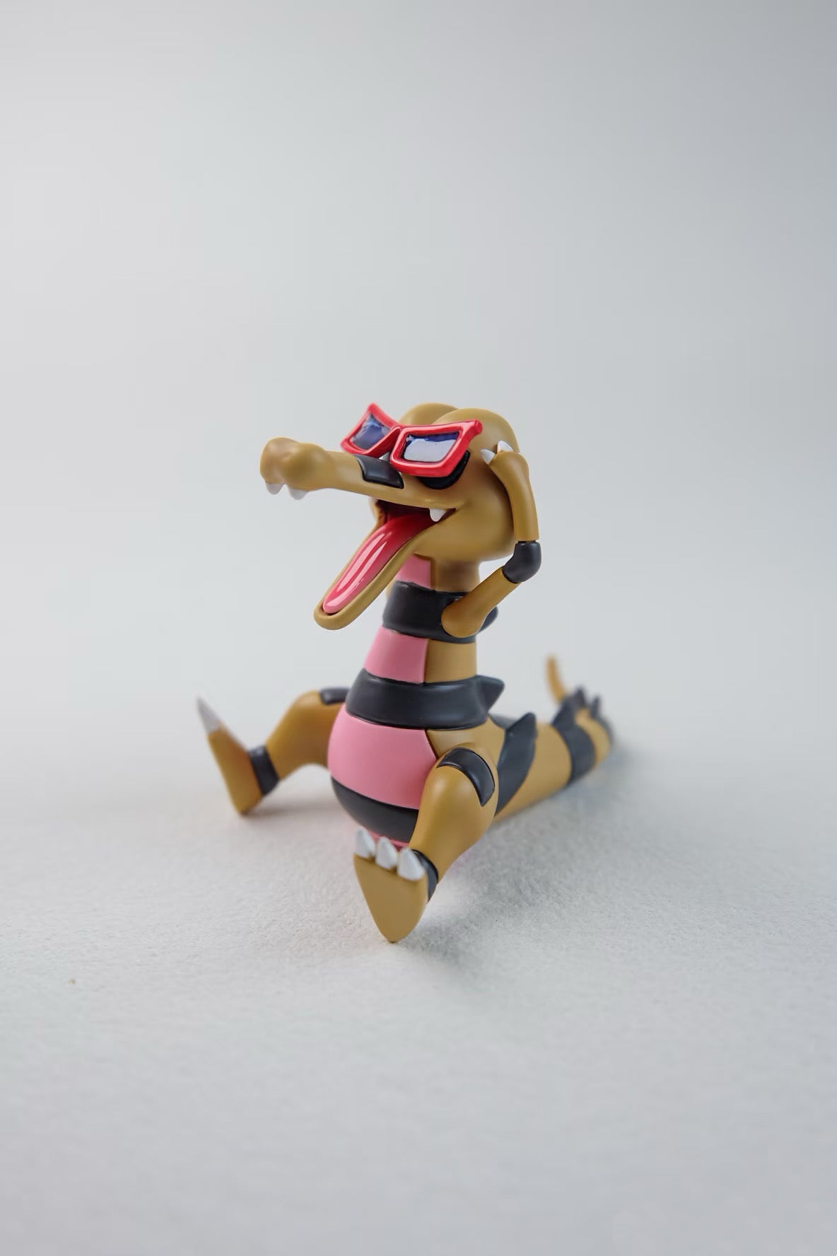 [PREORDER] 1/20 Scale World Figure [AQUA] - Sandile & Krokorok & Krookodile