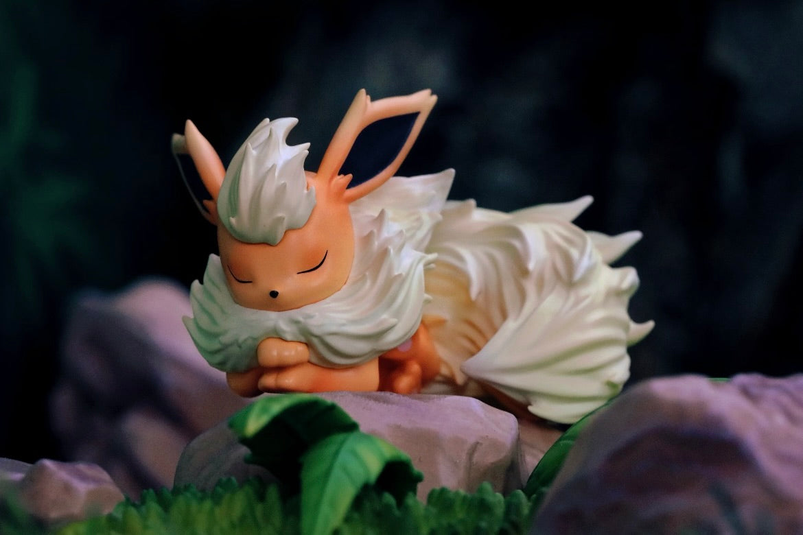 [IN STOCK] 1/20 Scale World Figure [LFG] - Vaporeon & Flareon