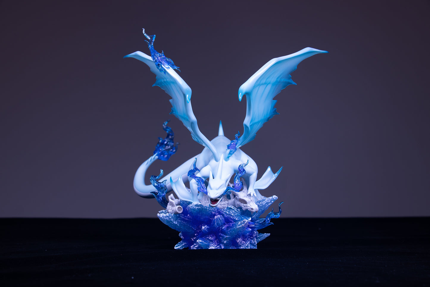 [PREORDER] 1/20 Scale World Figure [ZR] - Mega Charizard Y