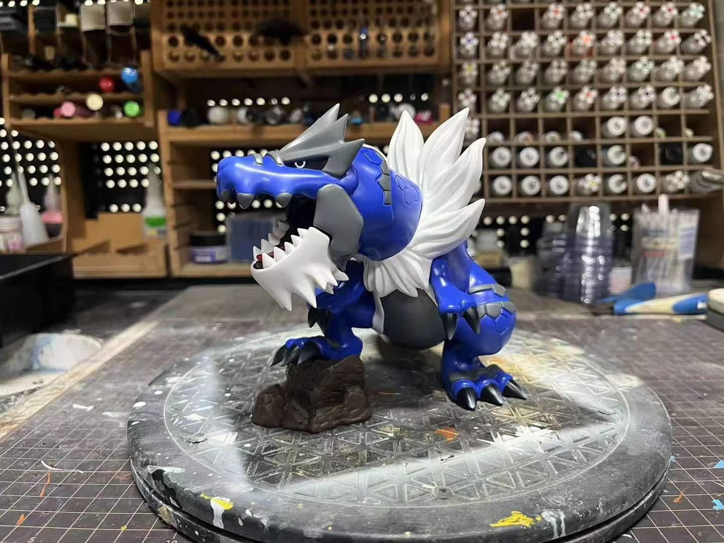 [PREORDER] 1/20 Scale World Figure [MC] - Tyrantrum