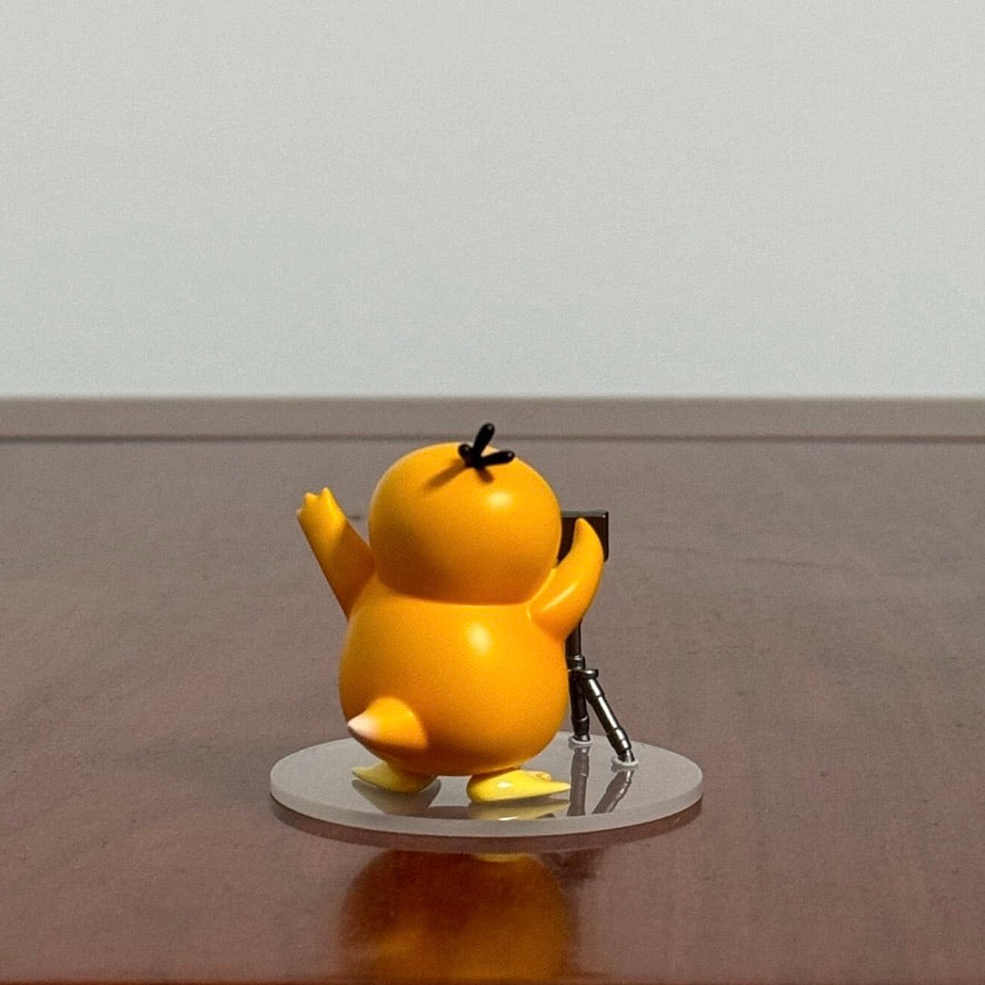 [IN STOCK] 1/20 Scale World Figure [GOLDEN CITY] - Psyduck & Golduck