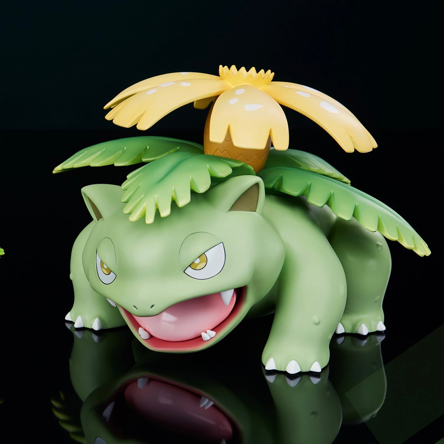 [PREORDER CLOSED] 1/20 Scale World Figure [INFINITE] - Bulbasaur & Ivysaur & Venusaur