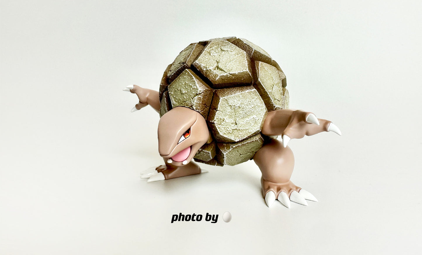 [IN STOCK] 1/20 Scale World Figure [PALLET TOWN] - Geodude & Graveler & Golem