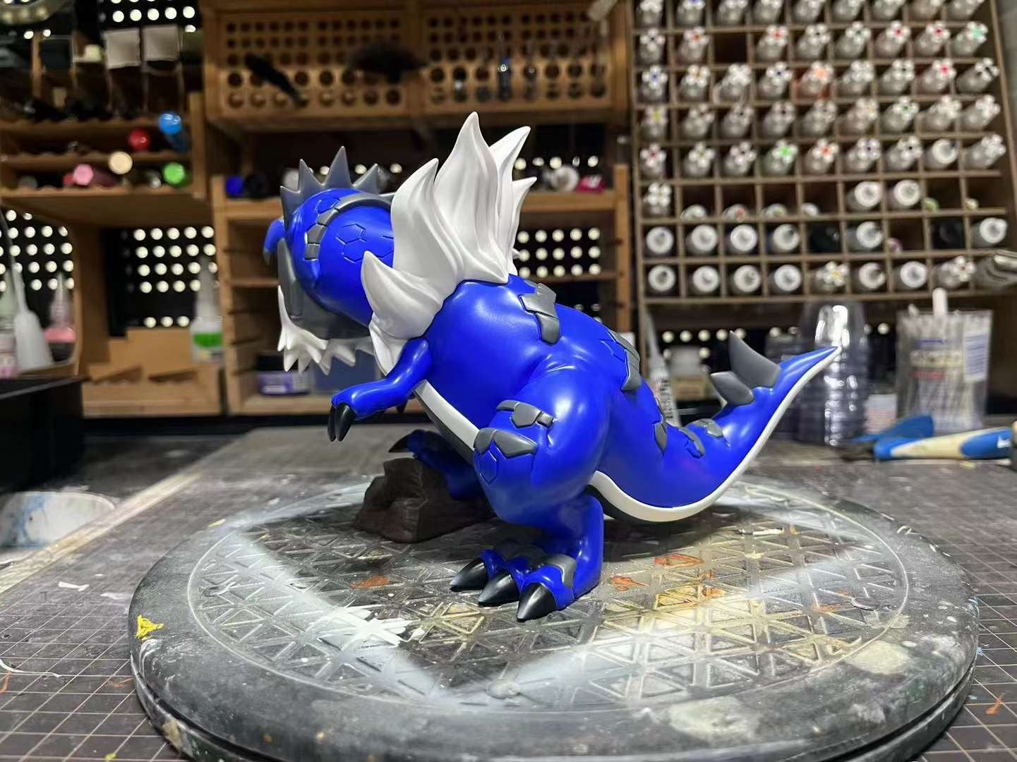 [PREORDER] 1/20 Scale World Figure [MC] - Tyrantrum