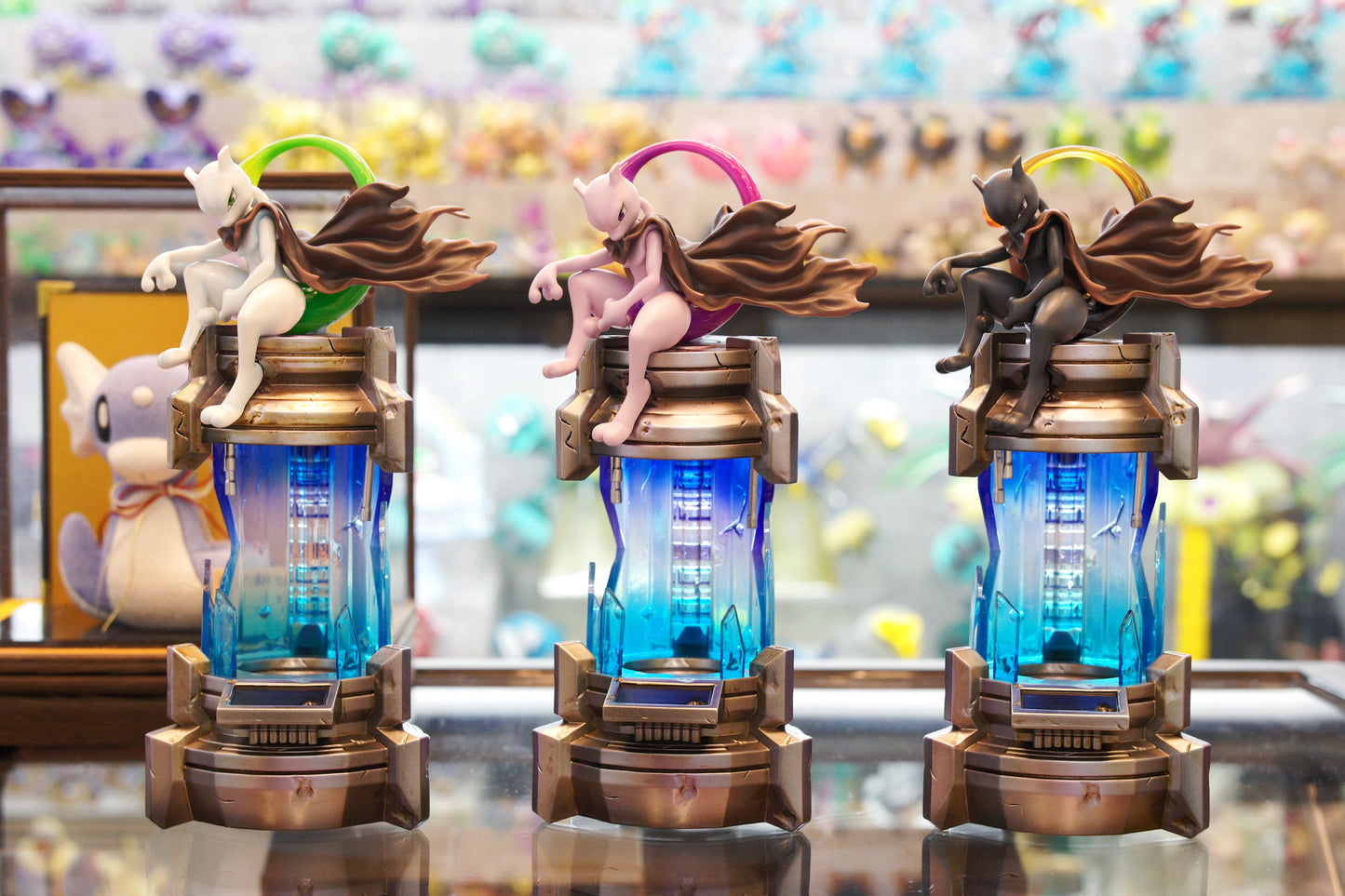 [IN STOCK] 1/20 Scale World Figure [T1] - Mewtwo