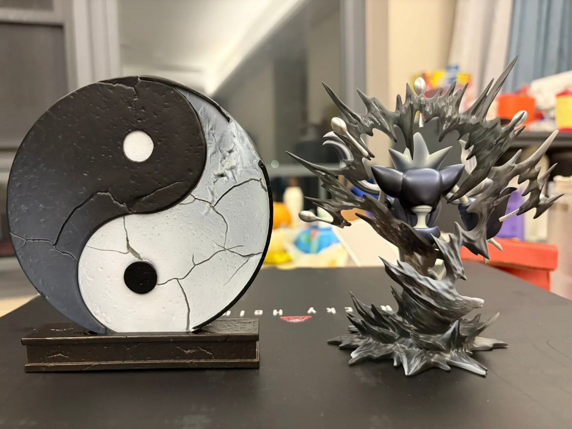 [IN STOCK] 1/20 Scale World Figure [ROCKY HELMET] - Mega Alakazam