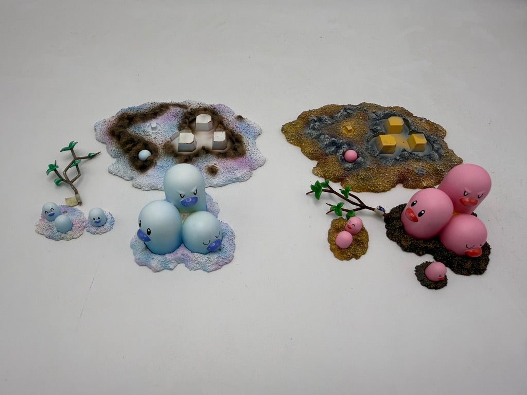 [PREORDER] 1/20 Scale World Figure [LIMOUSINE] - Diglett & Dugtrio