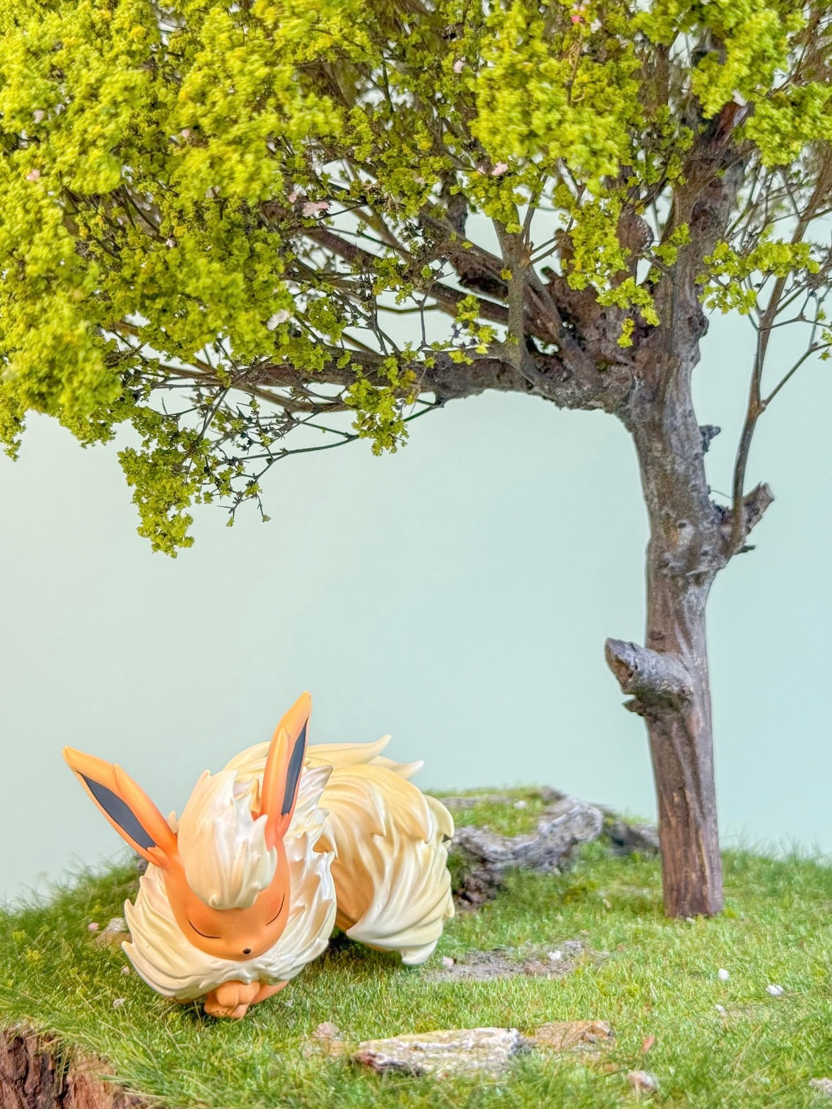 [IN STOCK] 1/20 Scale World Figure [LFG] - Vaporeon & Flareon