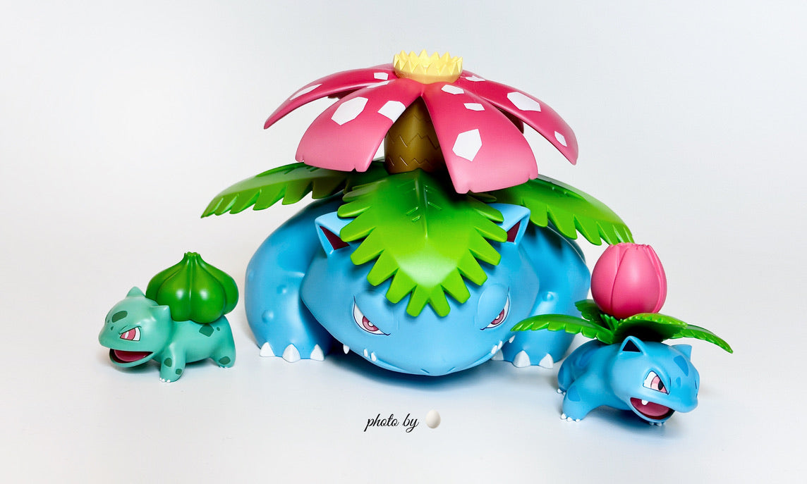 [IN STOCK] 1/20 Scale World Figure [POKEDEX MOMENT] - Bulbasaur & Ivysaur & Venusaur