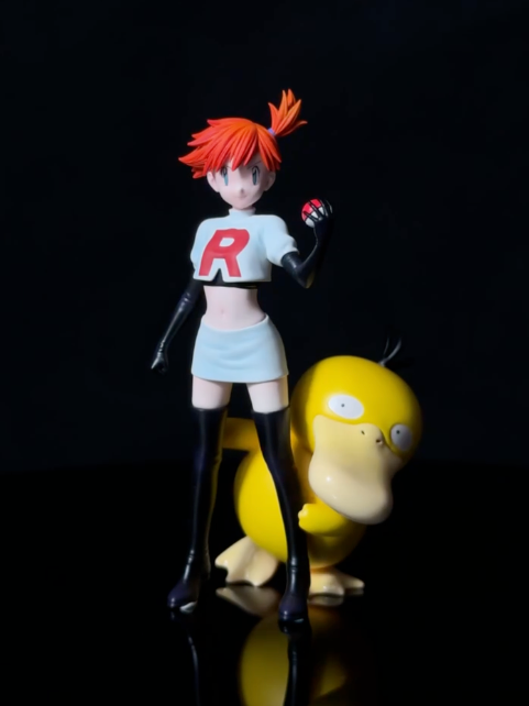 [IN STOCK] 1/20 Scale World Figure [LIMOUSINE] - Misty