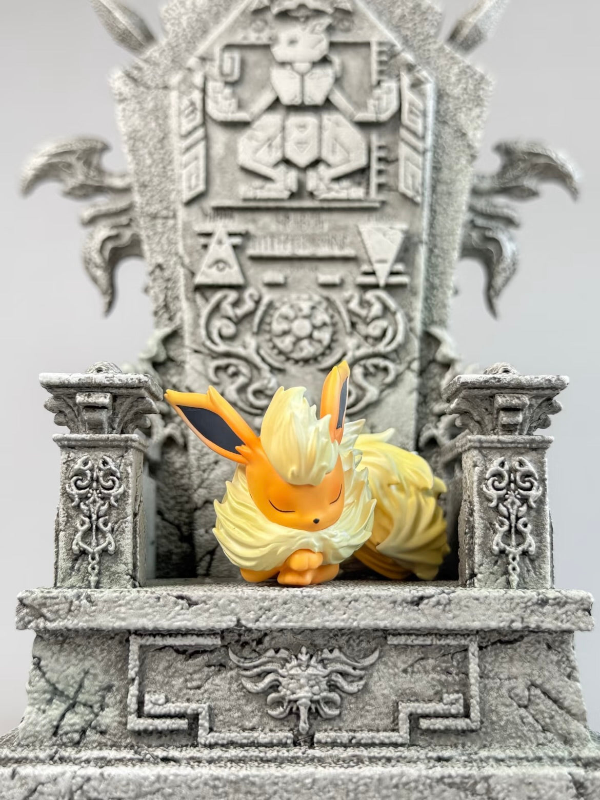 [IN STOCK] 1/20 Scale World Figure [LFG] - Vaporeon & Flareon