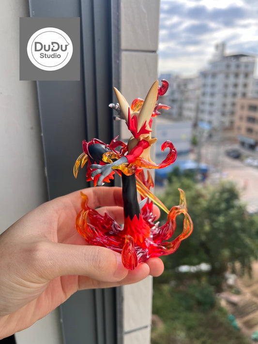 [PREORDER] 1/20 Scale World Figure [DUDU] - Mega Blaziken