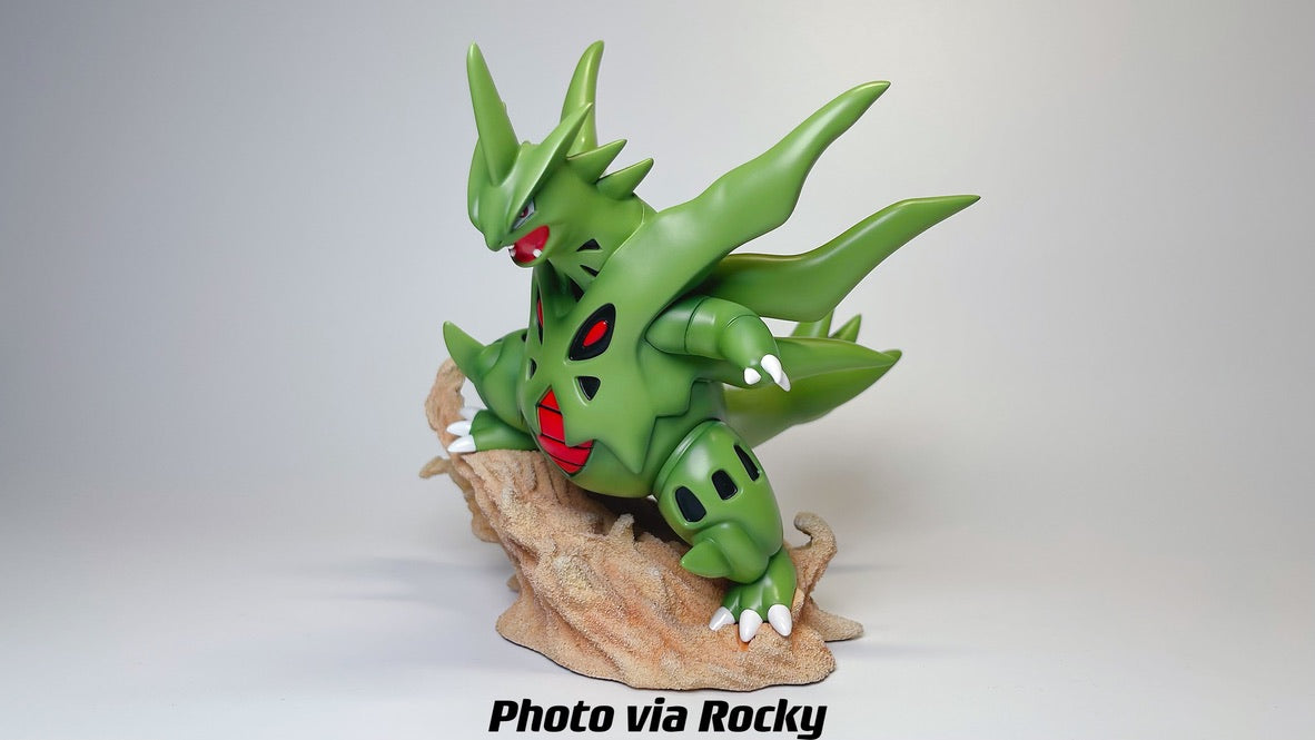 [IN STOCK] 1/20 Scale World Figure [PALLET TOWN] - Mega Tyranitar