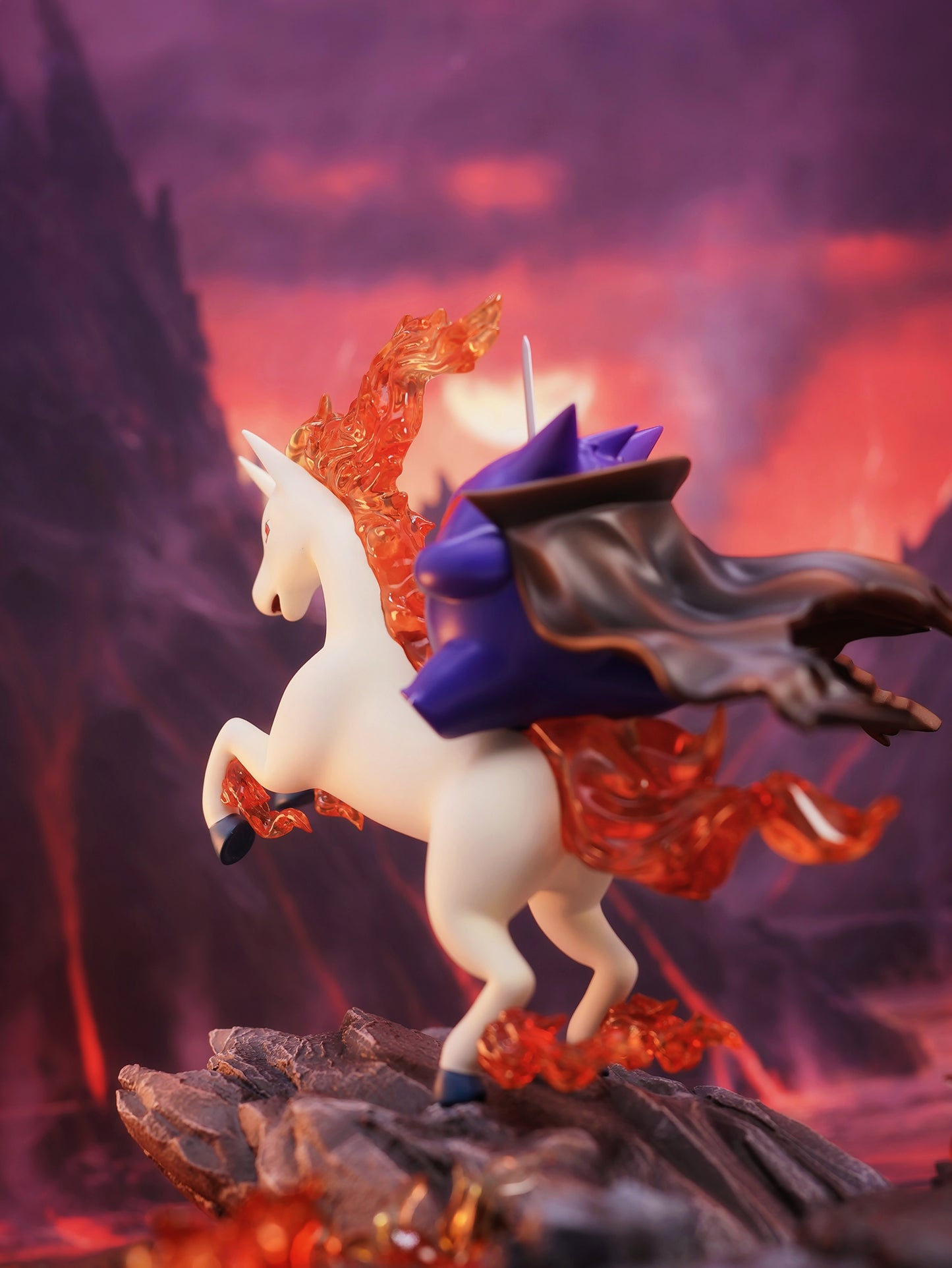 [PREORDER] Mini Statue [SUN] - Rapidash & Gengar