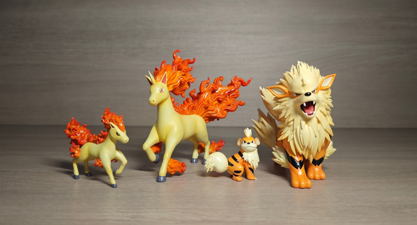 [IN STOCK] 1/20 Scale World Figure [JIANG] - Ponyta & Rapidash