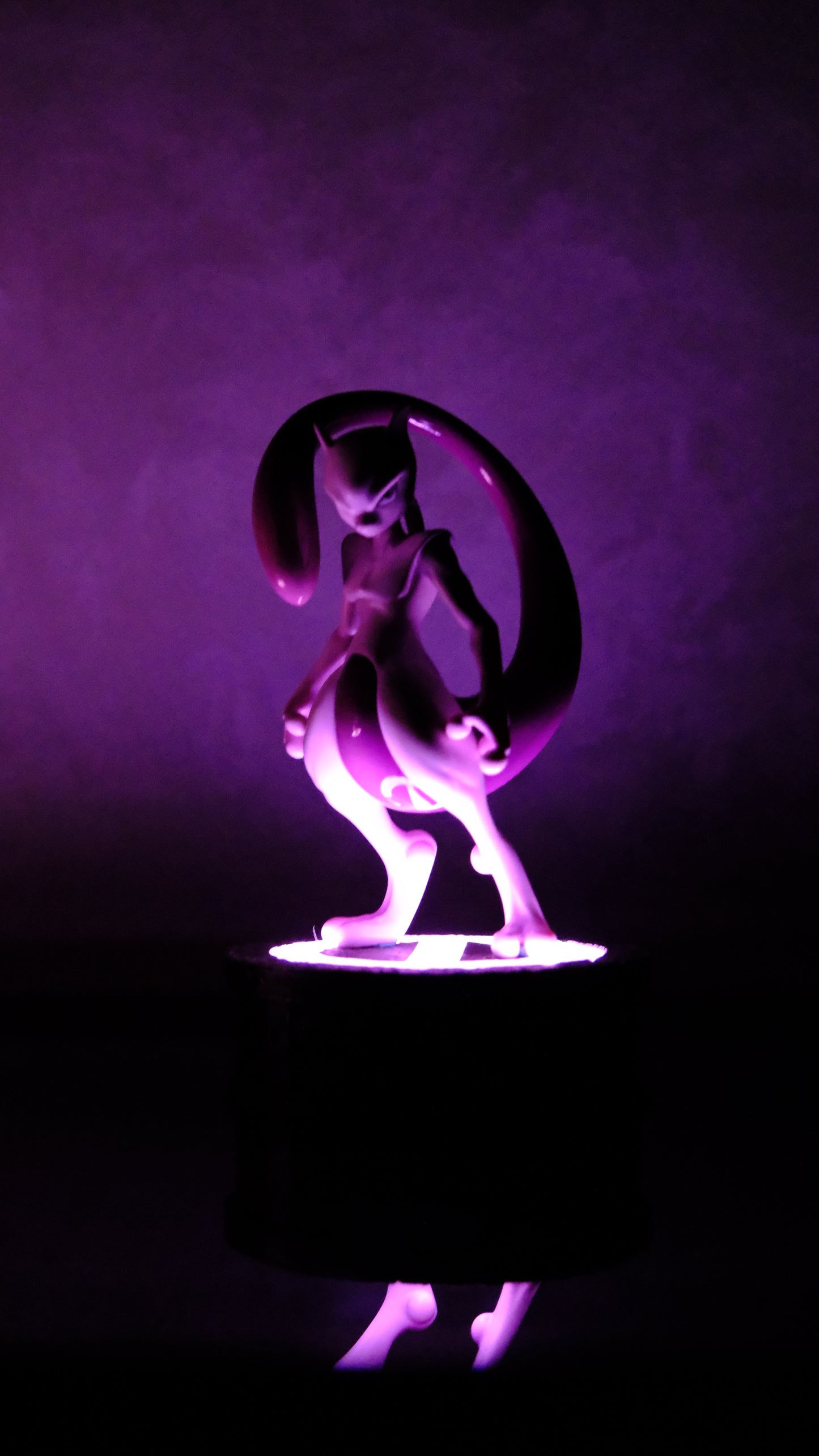 [IN STOCK] 1/20 Scale World Figure [LIMOUSINE] - Mewtwo