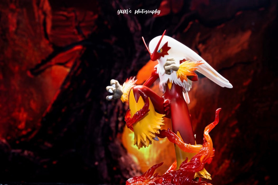 [IN STOCK] 1/20 Scale World Figure [ZDM] - Torchic & Combusken & Blaziken