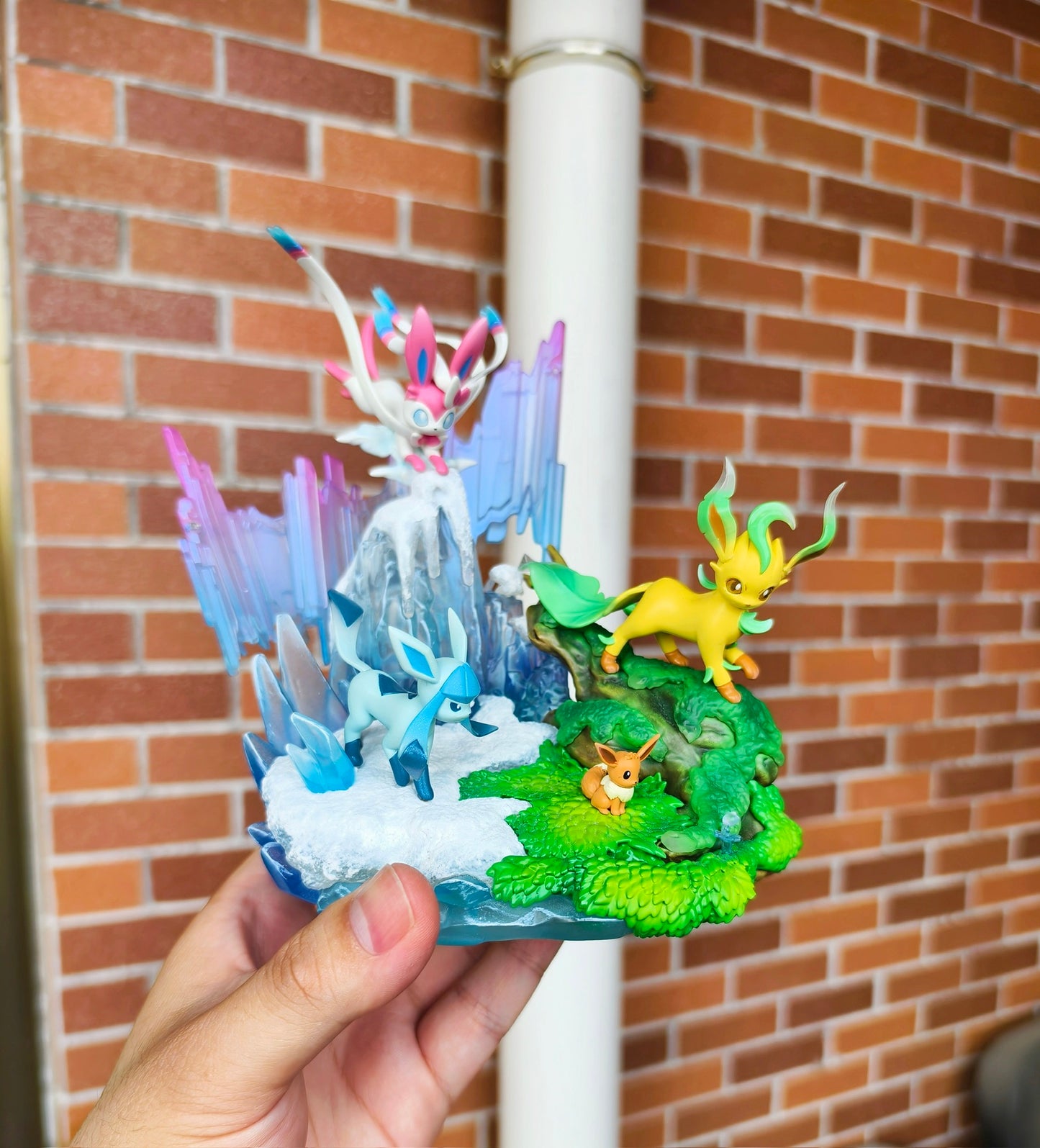 [PREORDER CLOSED] 1/20 Scale World Figure [DCG] - Eevee & Leafeon & Glaceon & Sylveon