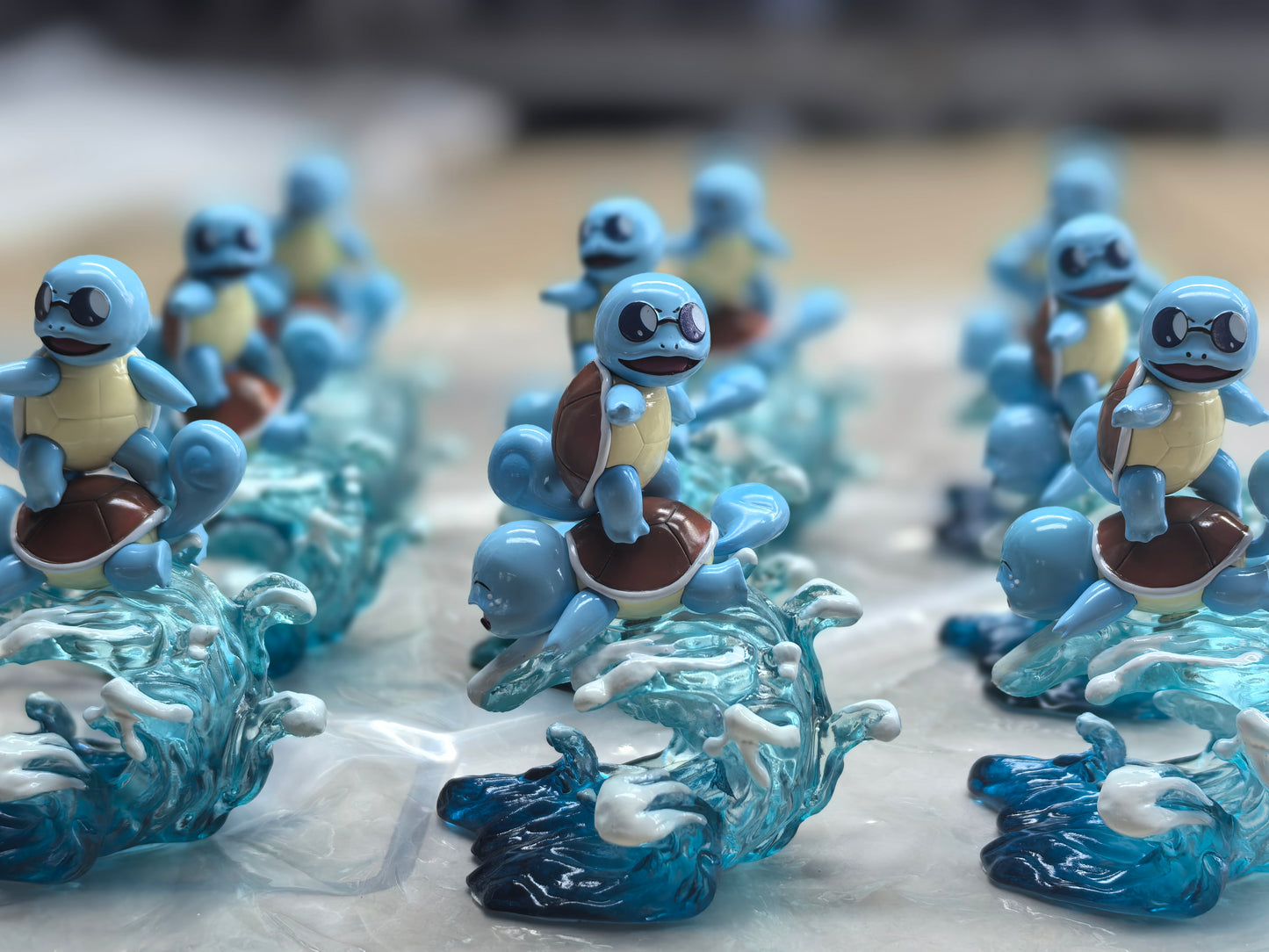 [IN STOCK] 1/20 Scale World Figure [SUN] - Surfing Squirtle