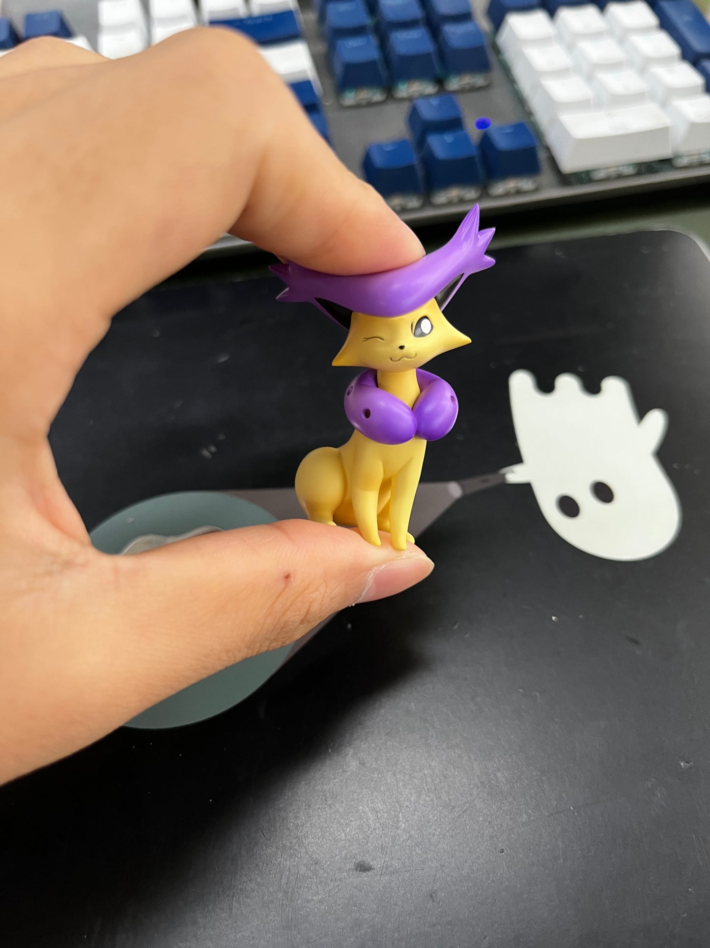 [PREORDER] 1/20 Scale World Figure [HJ] - Skitty & Delcatty