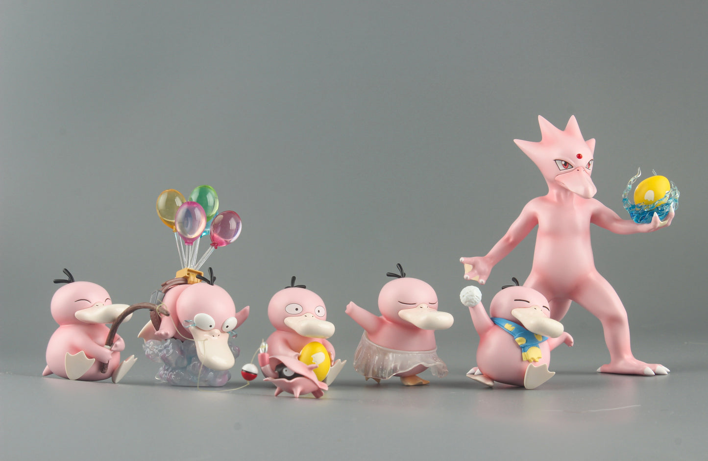 [IN STOCK] 1/20 Scale World Figure [WONDER] - Psyduck & Golduck