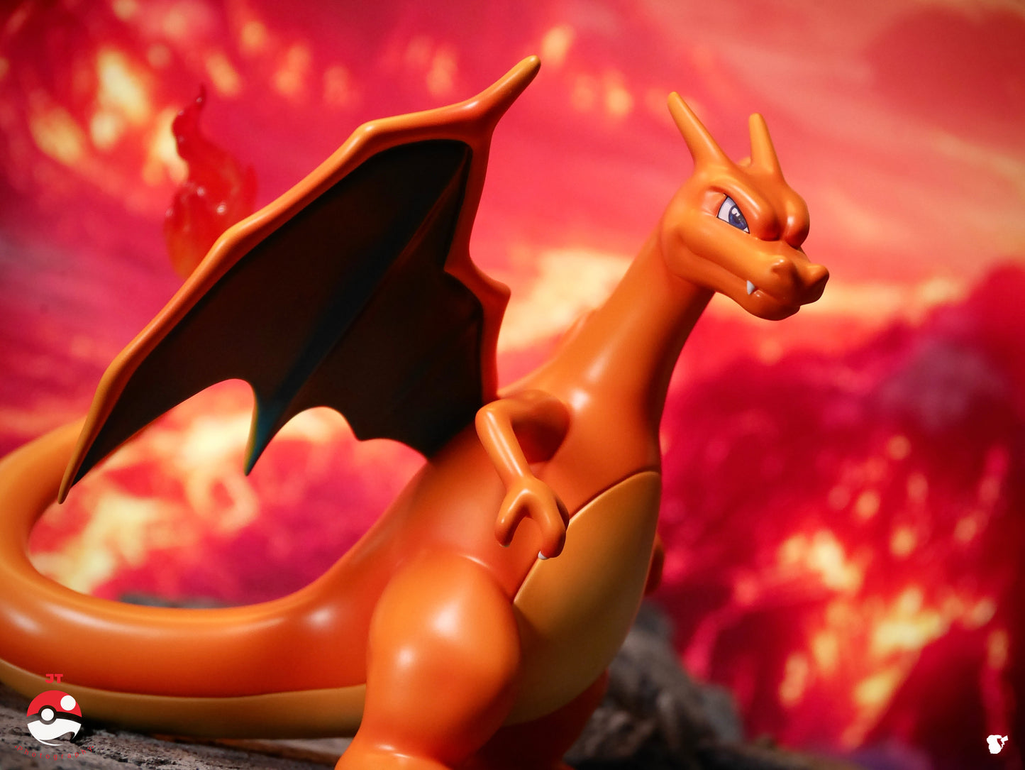 [IN STOCK] 1/20 Scale World Figure [LIMOUSINE] - Charmander & Charmeleon & Charizard