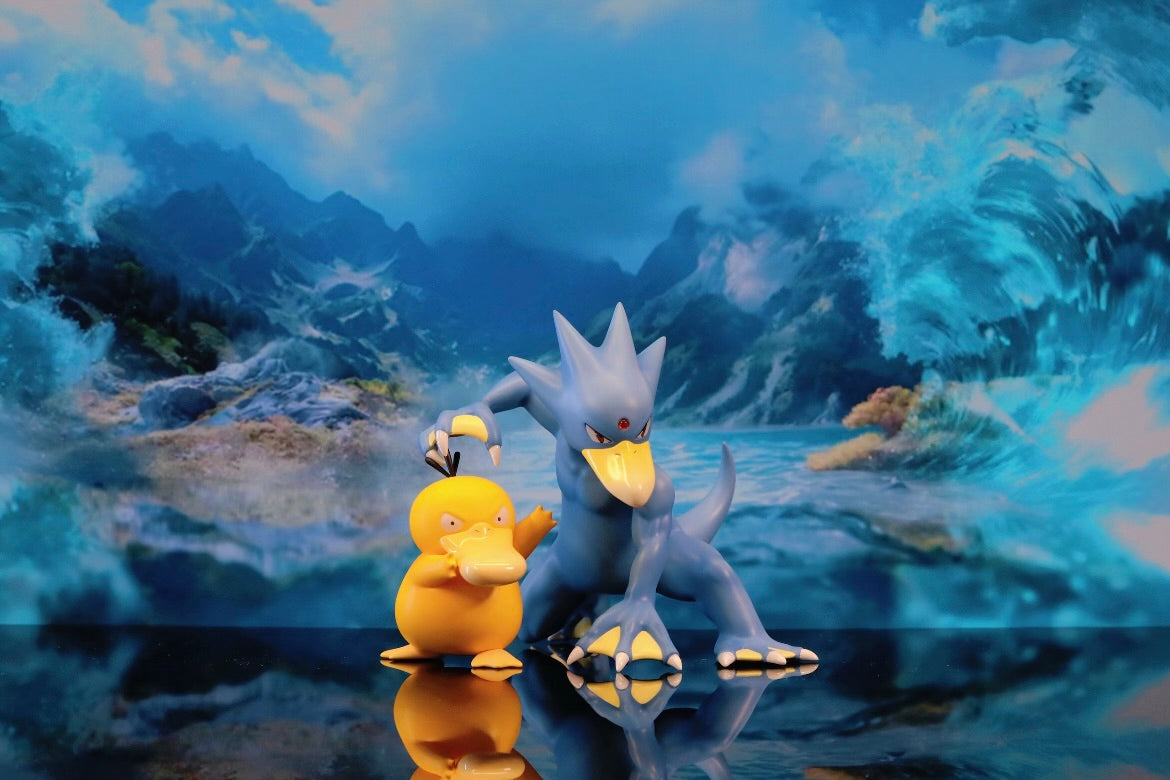 [IN STOCK] 1/20 Scale World Figure [BOOM] - Psyduck & Golduck