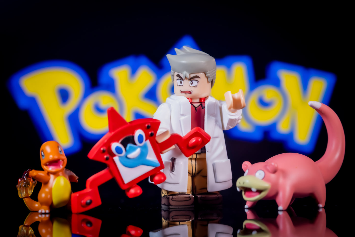 [IN STOCK] Pokémon Minifigure [Liberty Brick] - Professor Oak & Charmander & Slowpoke & Rotom Pokédex