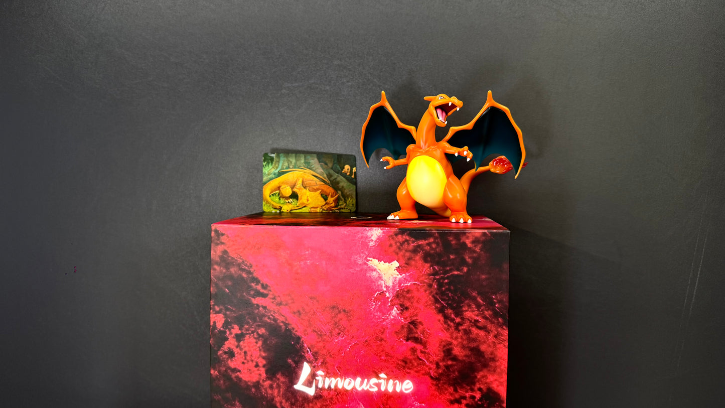 [IN STOCK] 1/20 Scale World Figure [LIMOUSINE] - Charmander & Charmeleon & Charizard