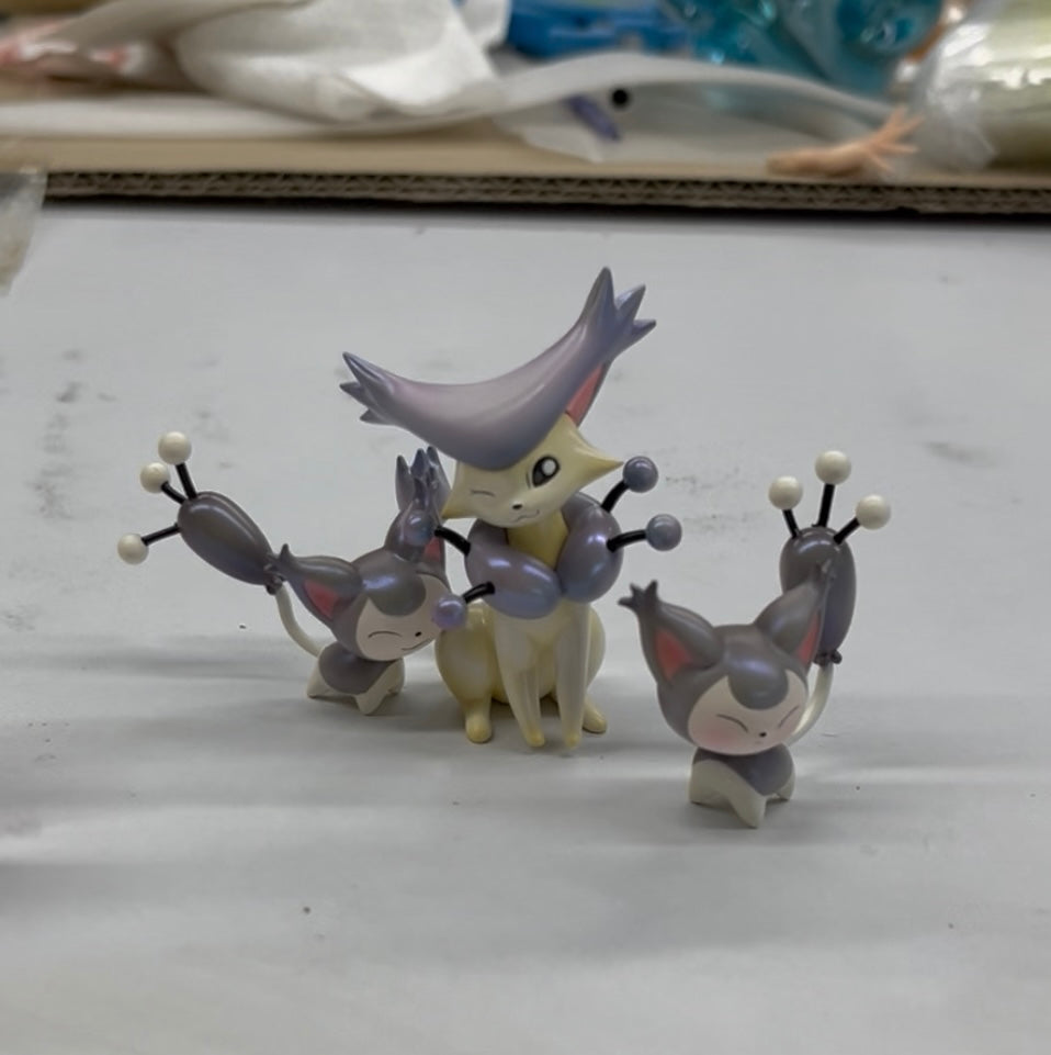 [PREORDER] 1/20 Scale World Figure [HJ] - Skitty & Delcatty