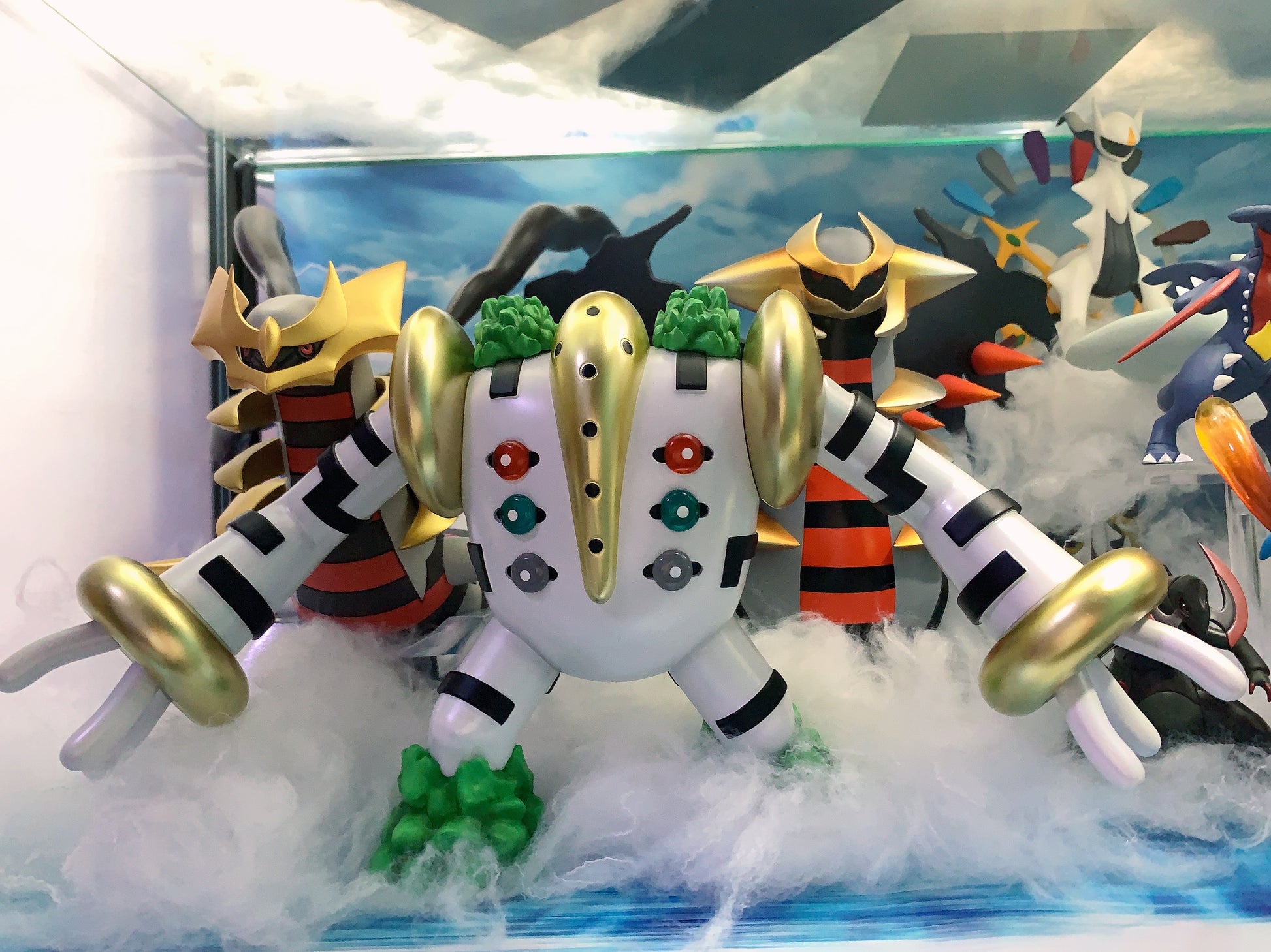 〖Sold Out〗Pokemon Scale World Regigigas #486 1:20 - UU Studio