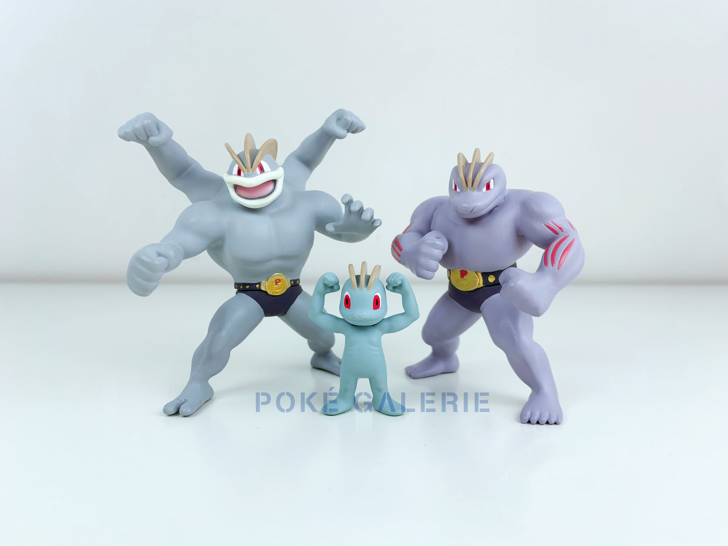 [IN STOCK] 1/20 Scale World Figure [KING] - Machamp