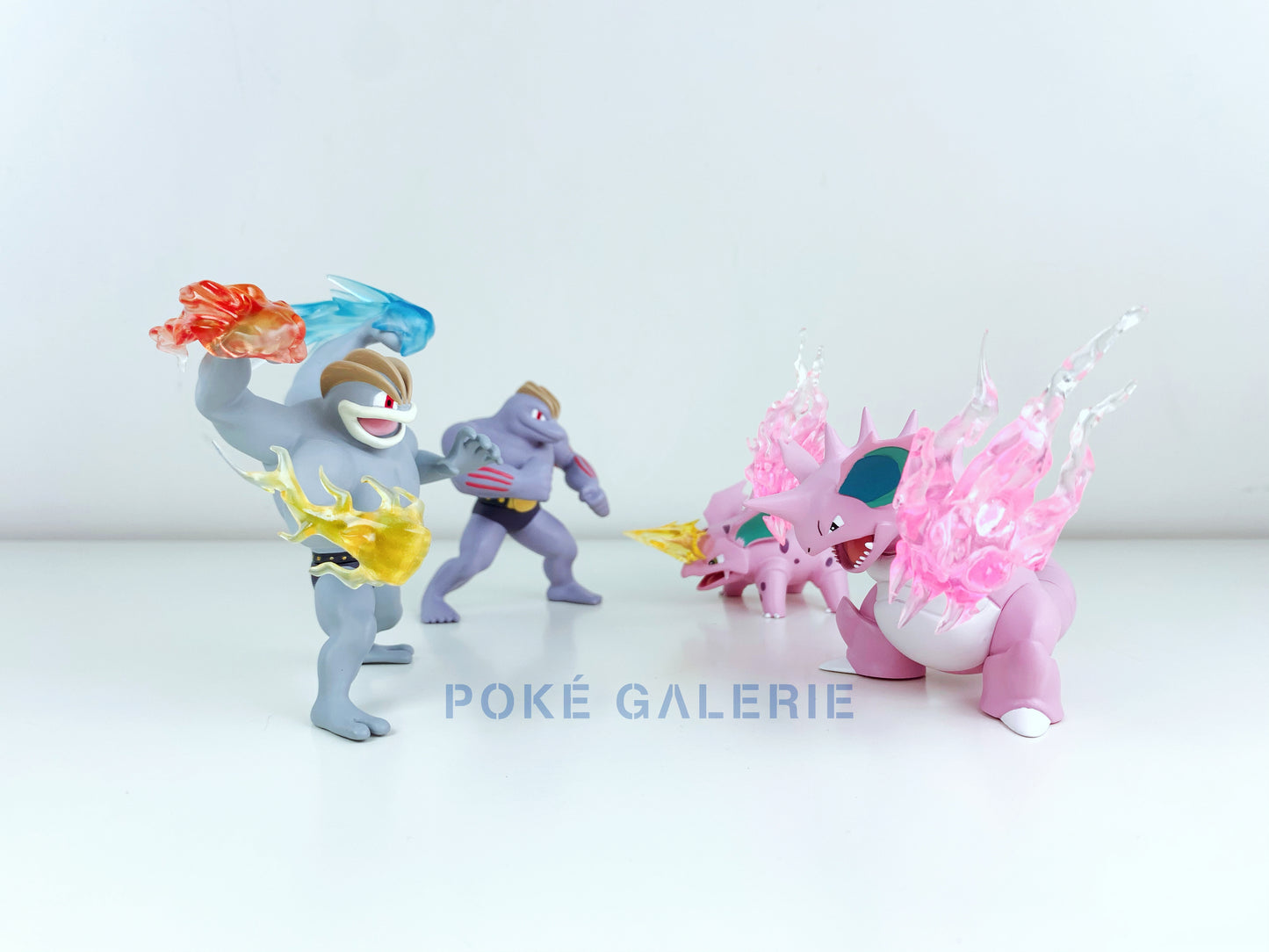 [IN STOCK] 1/20 Scale World Figure [KING] - Machamp