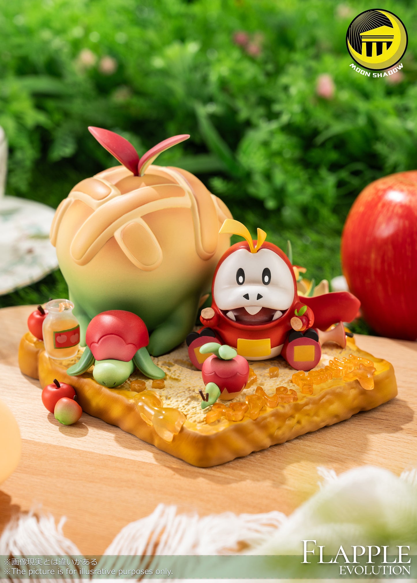 [PREORDER] Mini Statue [MOON SHADOW] - Picnic Time (Applin & Flapple & Appletun & Fuecoco)