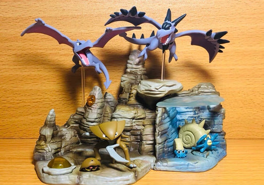 [IN STOCK] 1/40 Zukan Figure [SH Studio] - Omanyte & Omastar & Kabuto & Kabutops & Aerodactyl & Mega Aerodactyl