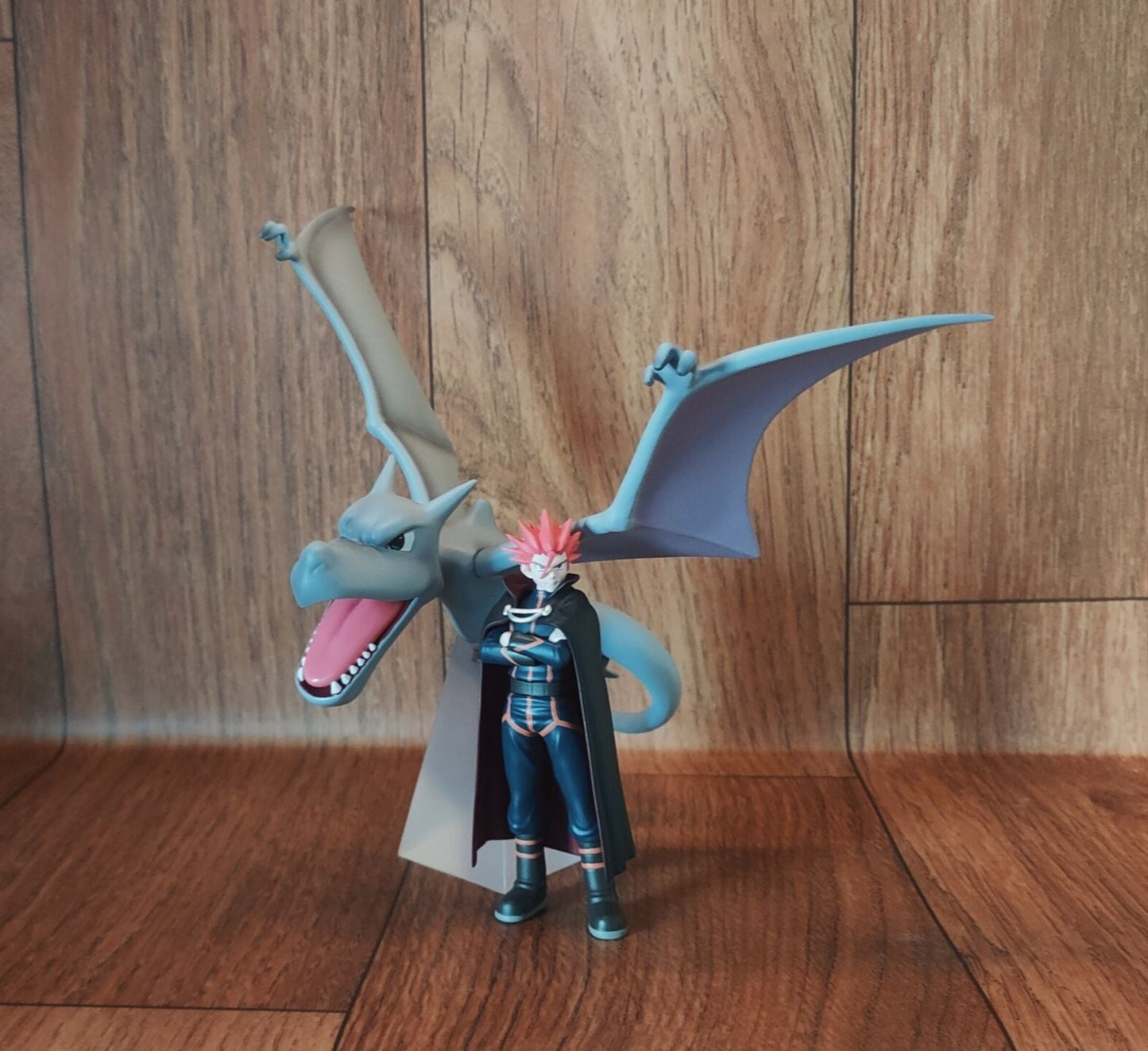 [IN STOCK] 1/20 Scale World Figure [POCKET BUS] - Aerodactyl