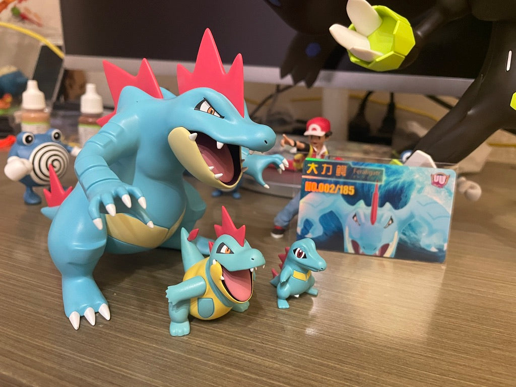 [IN STOCK] 1/20 Scale World Figure [UU] - Totodile & Croconaw & Feraligatr