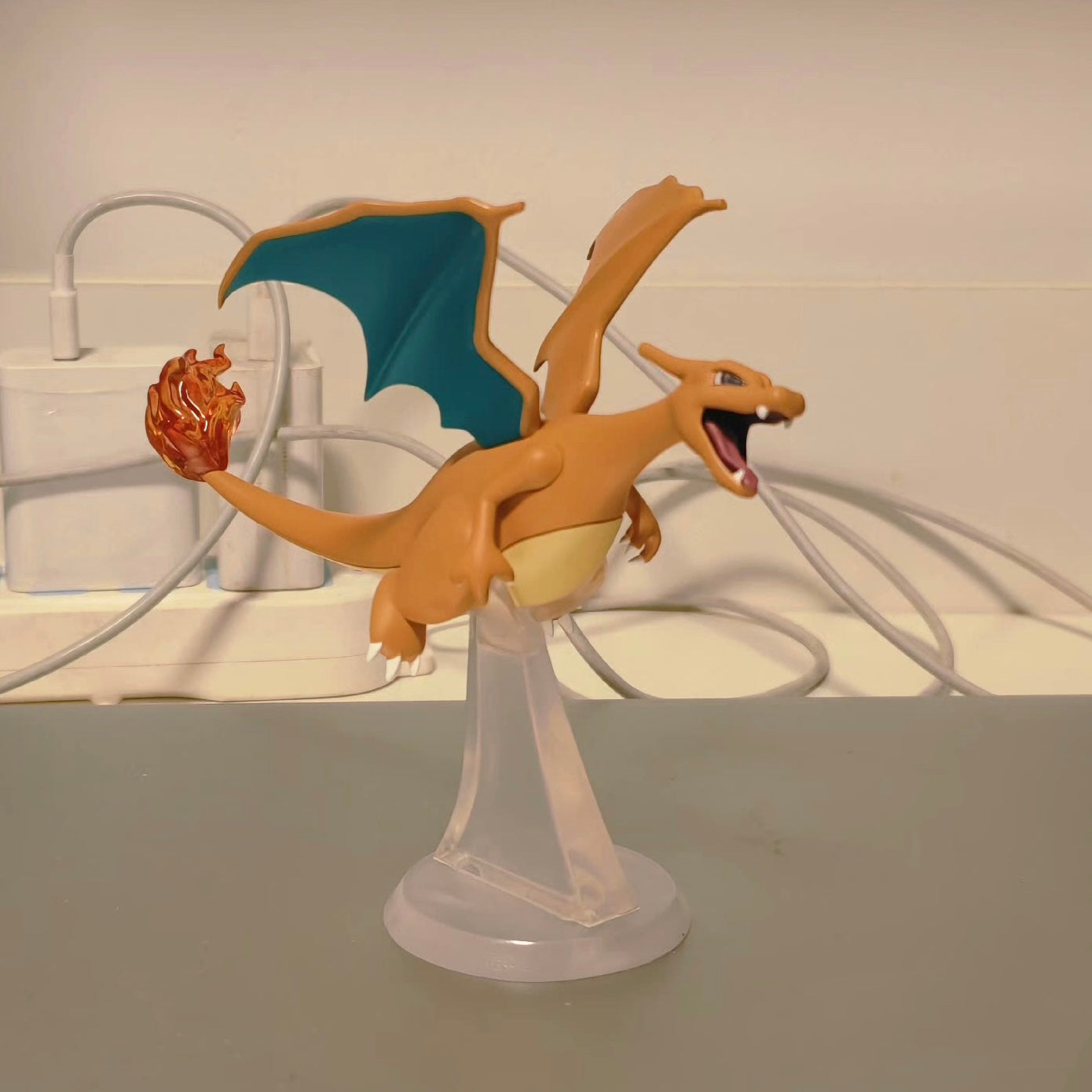 [IN STOCK] 1/20 Scale World Figure [RX] - Charizard