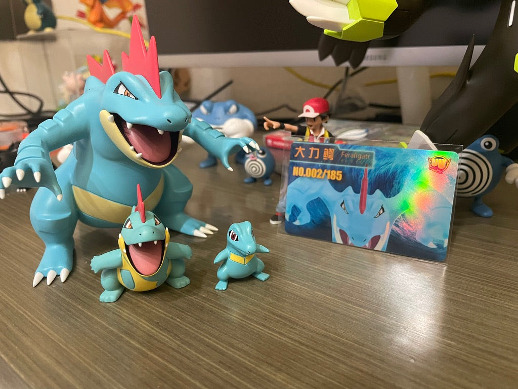 [IN STOCK] 1/20 Scale World Figure [UU] - Totodile & Croconaw & Feraligatr