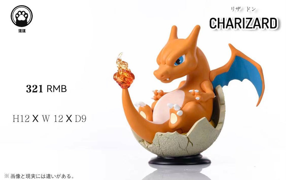 Pokemon Charizard Statue