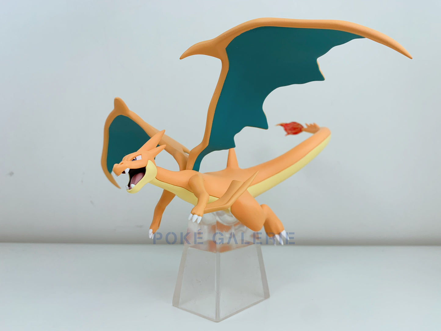 [IN STOCK] 1/20 Scale World Figure [BF] - Mega Charizard X&Y