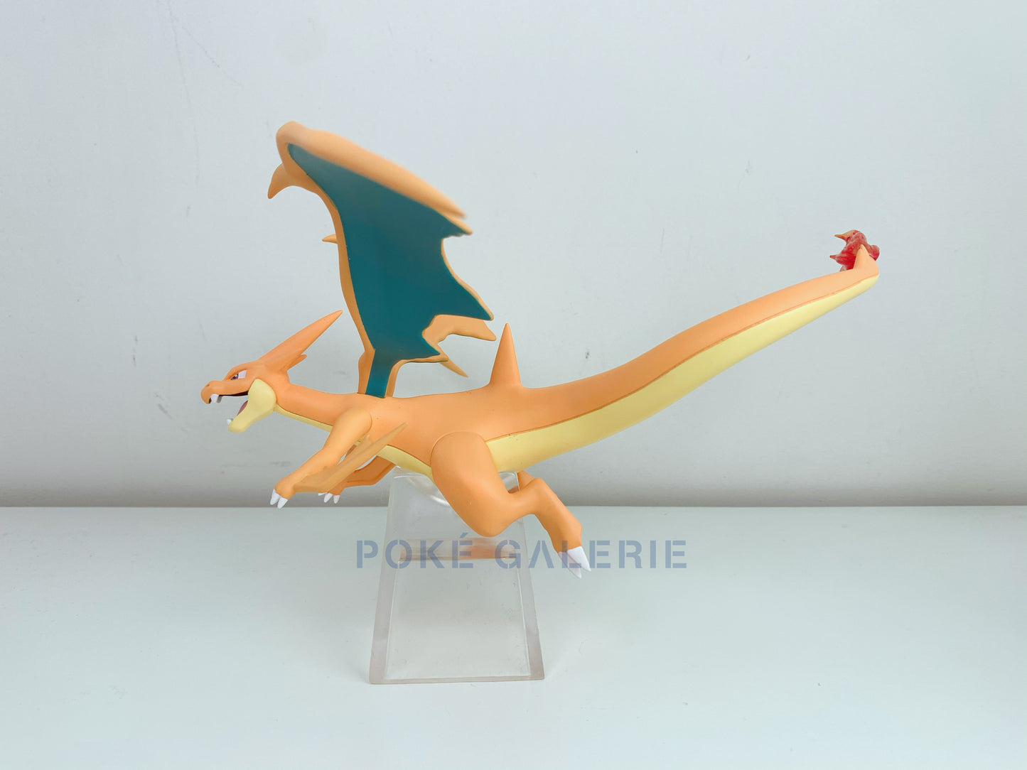 [IN STOCK] 1/20 Scale World Figure [BF] - Mega Charizard X&Y