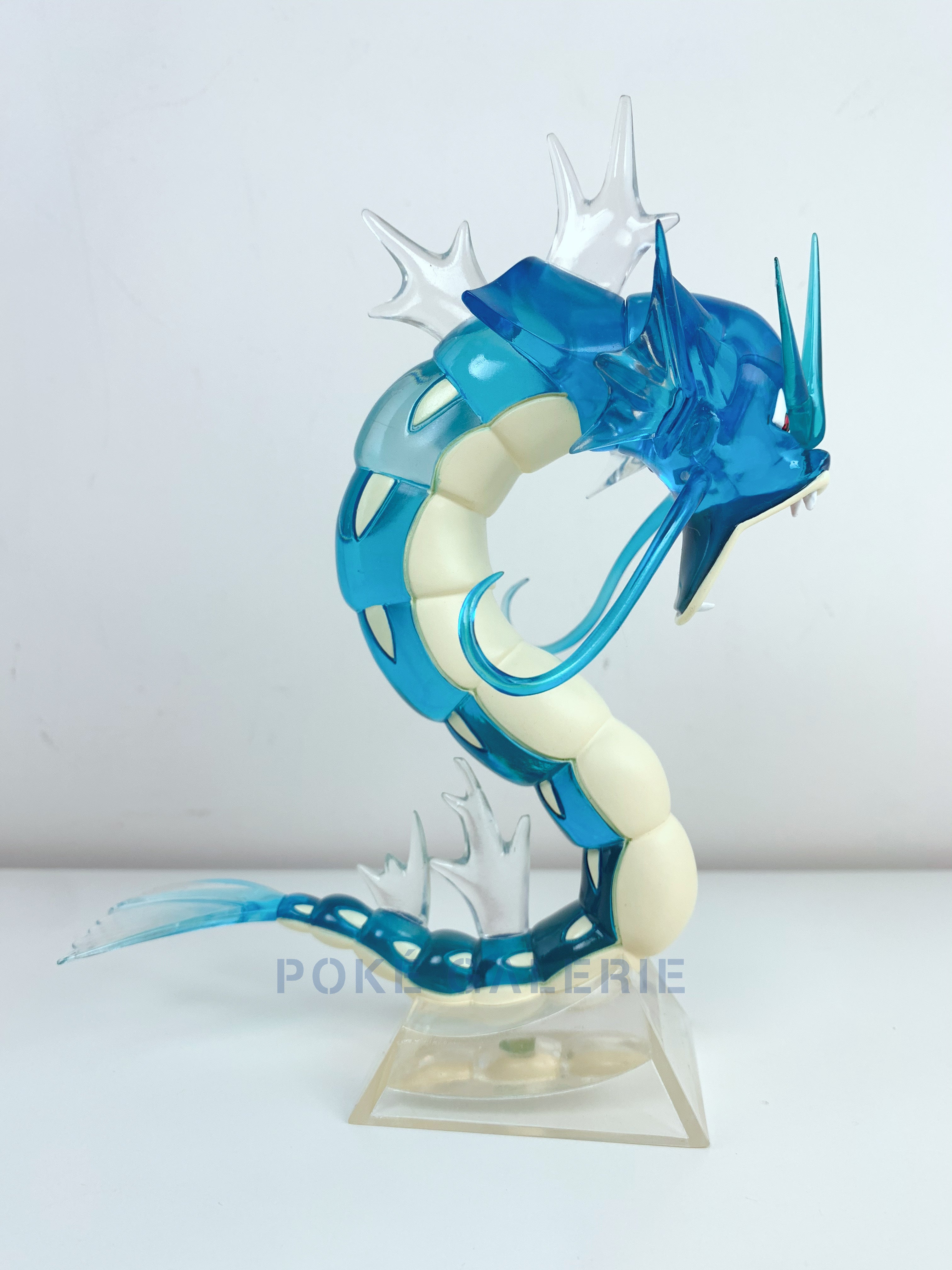 [IN STOCK] 1/20 Scale World Figure [KING] - Clear Gyarados