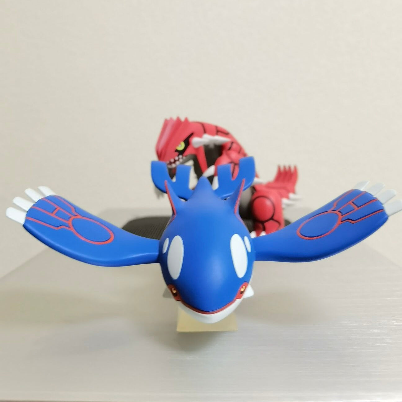 ポケモンスケールワールド KYOGRE フィギュア Amazon.com: Takaratomy Pokemon Sun & Moon Ehp-09 Kyogre