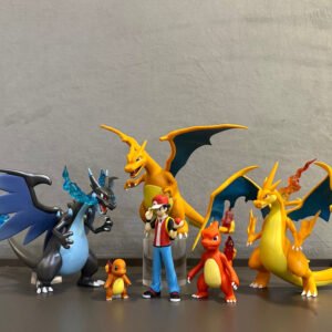 [IN STOCK] 1/20 Scale World Figure [UU] - Mega Charizard X & Y